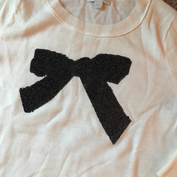 New York & Company sparkle bow sweater. - Picture 4 of 4